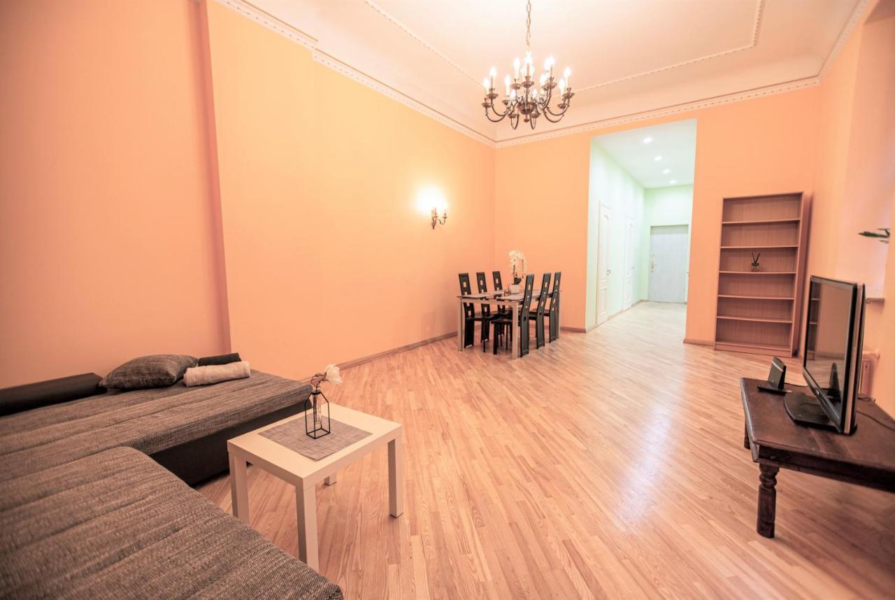 Winwinstay Art Nouveau Apartment Riga Kültér fotó